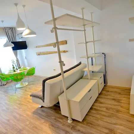 Summerland Happy Blue * Mamaia