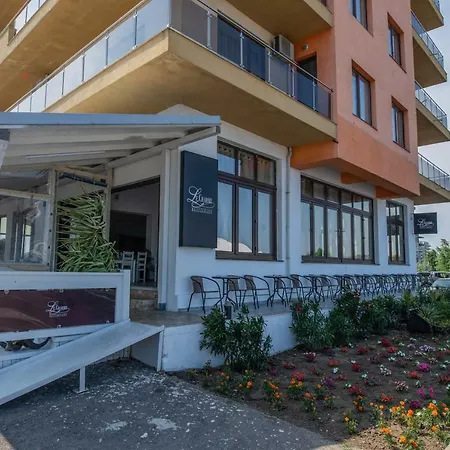 Apartment Summerland Happy Blue